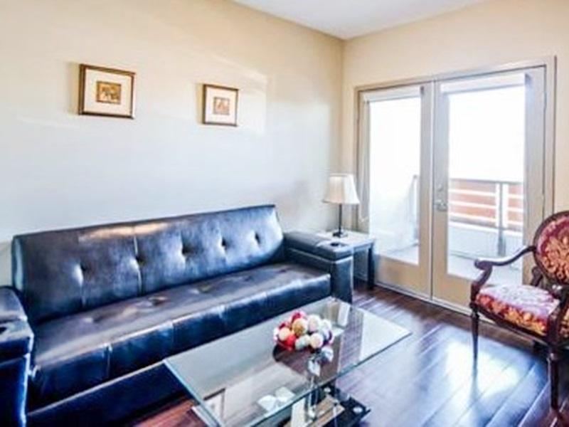 Hollywood Hills 3*